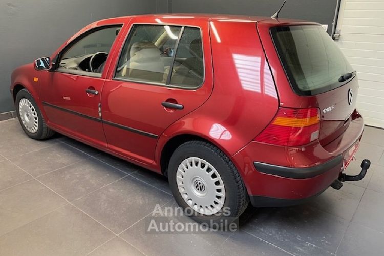 Volkswagen Golf IV 1.9 TDi 90 CV 1ERE MAIN - <small></small> 6.990 € <small>TTC</small> - #6