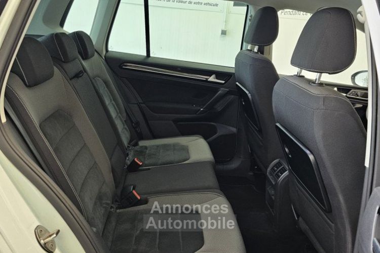 Volkswagen Golf Sportsvan 7 CONFORTLINE 1.6 TDI 110 SIEGES CHAUFFANTS GPS CLIM RADARS AV/AR - <small></small> 15.490 € <small>TTC</small> - #20