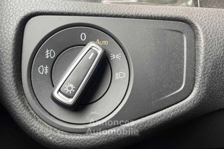 Volkswagen Golf SW BUSINESS 1.6 TDI 115 ch BlueMotion Technology DSG7 Confortline Business - <small></small> 12.990 € <small>TTC</small> - #16