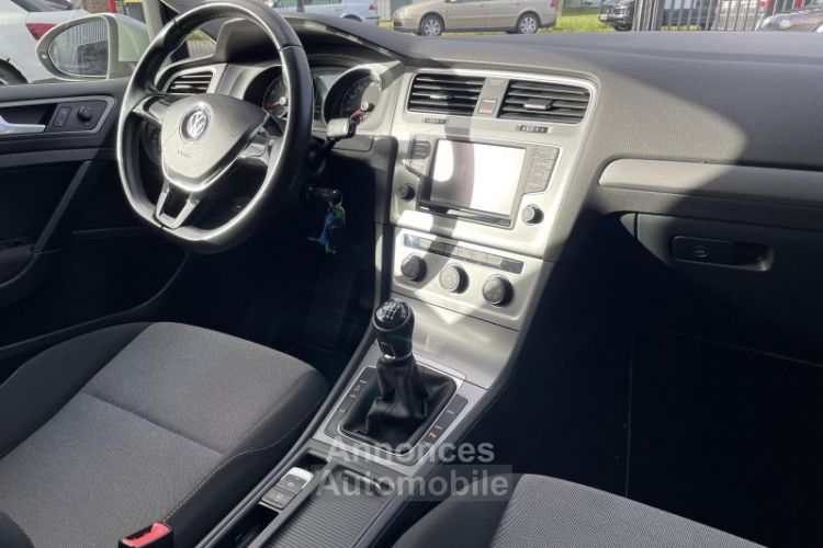 Volkswagen Golf Trendline 2015 1.2 TSI - <small></small> 13.990 € <small>TTC</small> - #12