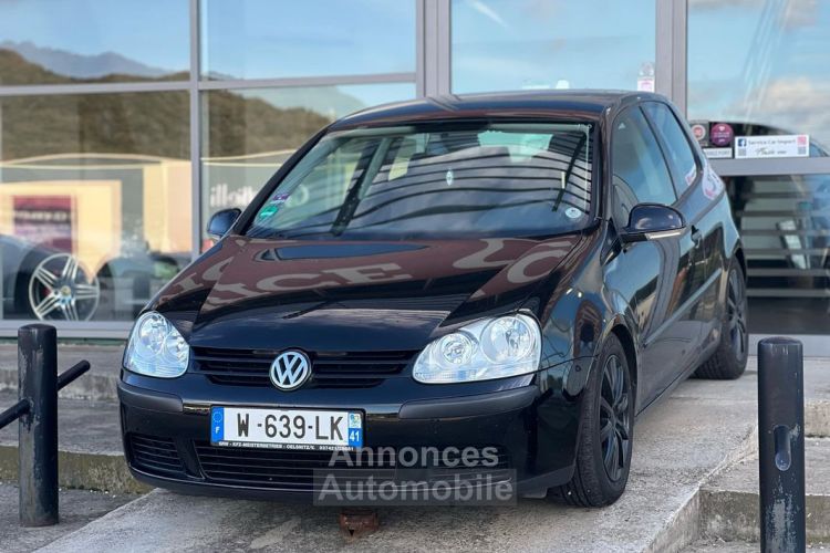 Volkswagen Golf V 1.4 75ch SPORT - <small></small> 4.990 € <small>TTC</small> - #1