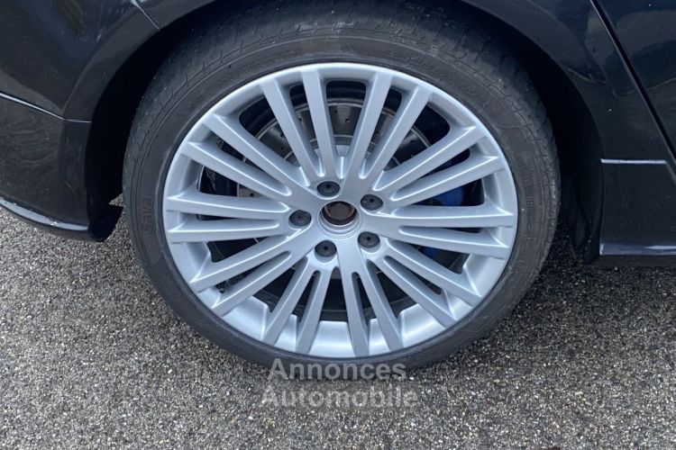 Volkswagen Golf V R32 V6 250 4MOTION DSG - SELLERIE CUIR CREME - <small></small> 14.990 € <small>TTC</small> - #23