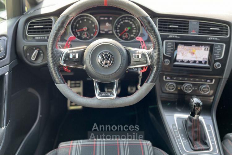 Volkswagen Golf VII 2.0 TSI 220 BlueMotion Technology GTI DSG6 5p - <small></small> 15.990 € <small>TTC</small> - #11