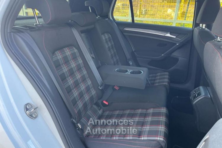 Volkswagen Golf VII 2.0 TSI 230ch GTI PERFORMANCE DSG6 - <small></small> 21.490 € <small>TTC</small> - #10