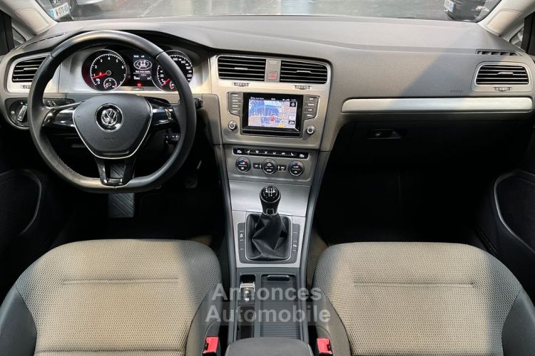 Volkswagen Golf VII GPS Bluetooth & Sièges chauffants Carnet et historique État remarquable - <small></small> 11.980 € <small>TTC</small> - #6