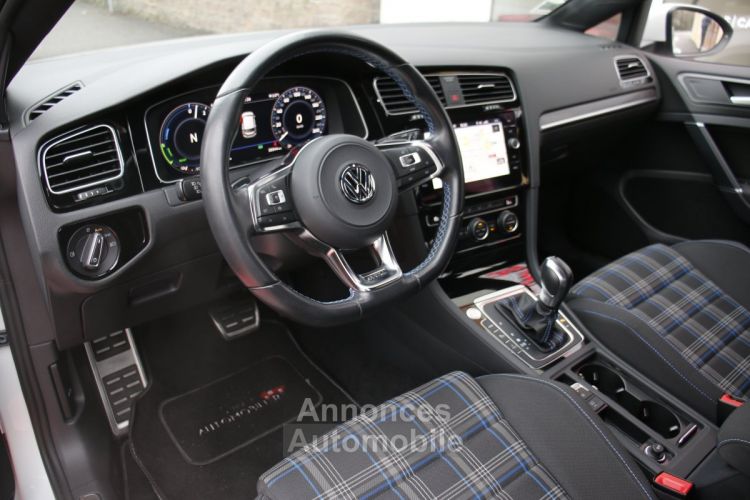 Volkswagen Golf VII GTE Facelift 1.4 TSI Hybrid 204 DSG6 (1ére main, Carplay, Caméra...) - <small></small> 22.990 € <small>TTC</small> - #15