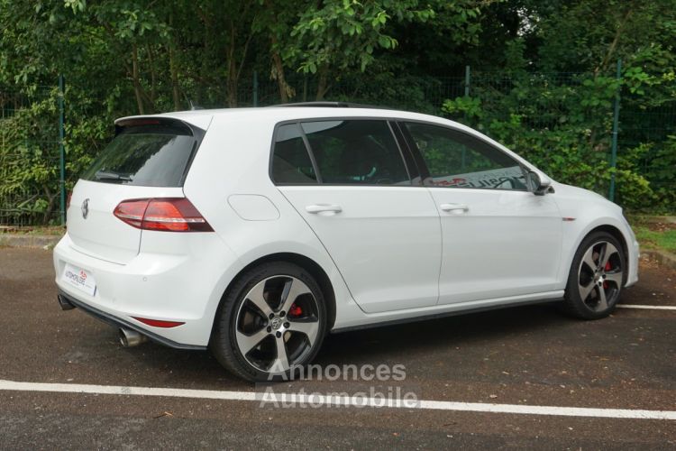 Volkswagen Golf VII GTI 2.0 TFSI DSG 230 ch - <small></small> 23.990 € <small>TTC</small> - #3