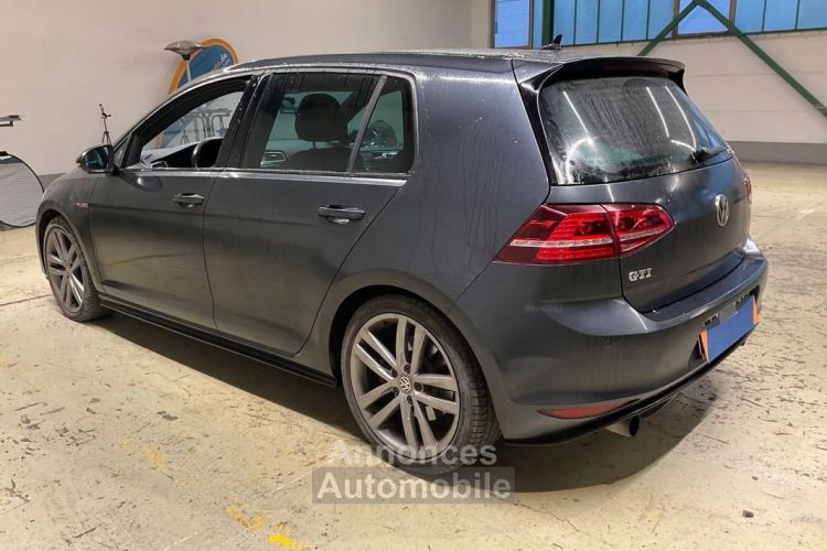 Volkswagen Golf VII GTI 2.0 TSI 16V BLUEMOTION 220 cv Garantie 12 mois - <small></small> 15.990 € <small>TTC</small> - #2