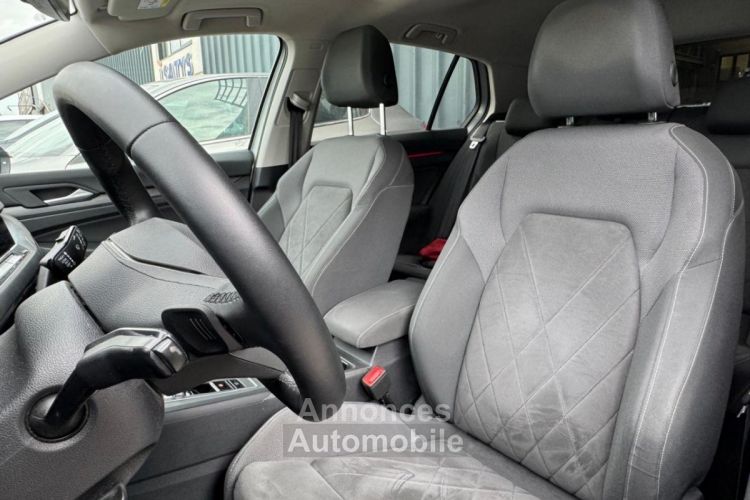 Volkswagen Golf VIII 1.4 eHybrid 204ch DSG Style - <small></small> 25.990 € <small>TTC</small> - #6