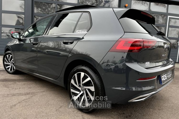 Volkswagen Golf VIII 1.4 eHybrid OPF 204ch Style 1st DSG6 / À PARTIE DE 422,82 € * - <small></small> 26.990 € <small>TTC</small> - #4