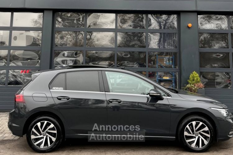 Volkswagen Golf VIII 1.4 eHybrid OPF 204ch Style 1st DSG6 / À PARTIE DE 422,82 € * - <small></small> 26.990 € <small>TTC</small> - #6