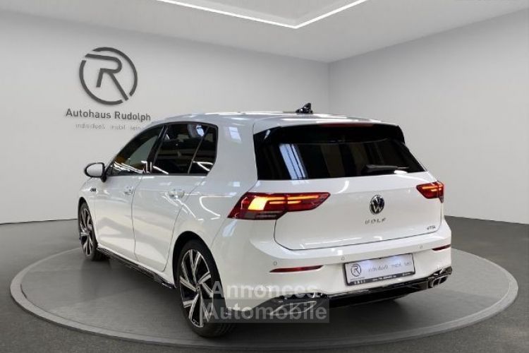 Volkswagen Golf VIII 1.5 eTSI DSG R-Line - <small></small> 25.430 € <small>TTC</small> - #4