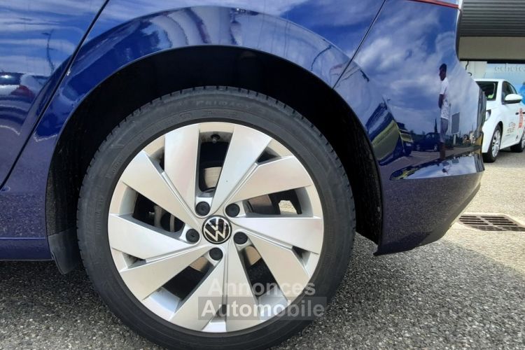 Volkswagen Golf VIII 1.5 ETSI STYLE DSG7 150CH - <small></small> 21.990 € <small>TTC</small> - #33