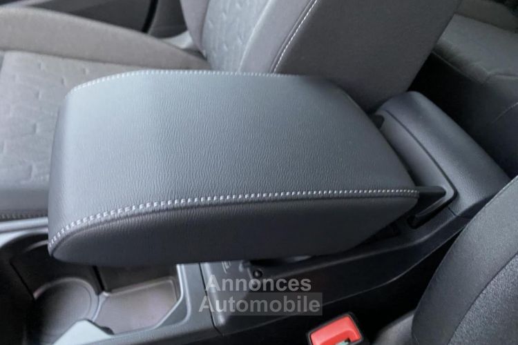 Volkswagen Golf VIII (2) 2.0 TDI SCR 150 DSG7 Life Plus PACK HIVER - <small></small> 32.990 € <small></small> - #45