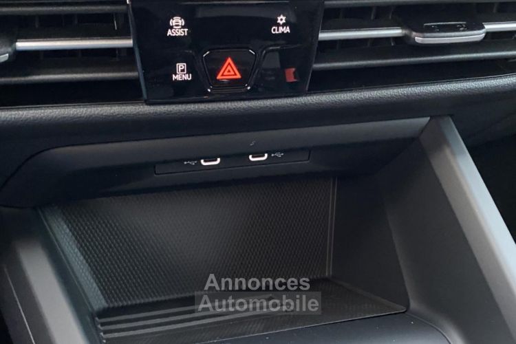 Volkswagen Golf VIII (2) 2.0 TDI SCR 150 DSG7 Life Plus PACK HIVER - <small></small> 32.990 € <small></small> - #29