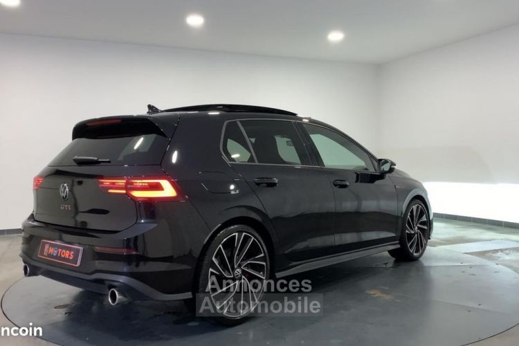 Volkswagen Golf VIII 2.0 GTI 245Ch DSG7 - <small></small> 33.990 € <small>TTC</small> - #6