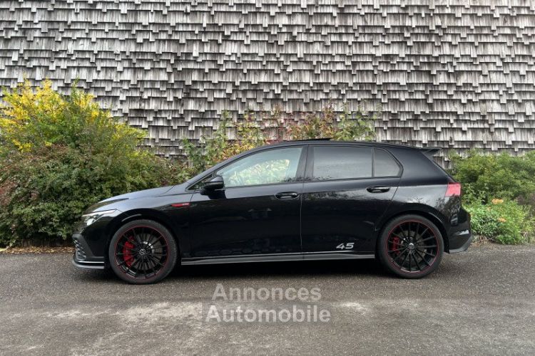 Volkswagen Golf VIII 2.0 TSI 300CH GTI CLUBSPORT 45 DSG7 / TOIT OUVRANT / CARPLAY / ÉCHAPEMENT AKRAPO - <small></small> 39.990 € <small>TTC</small> - #2