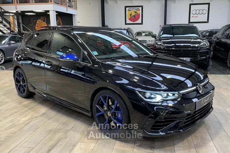 Volkswagen Golf VIII 4MOTION R 2.0 TSI DSG7 333 - 20 YEARS EDITION + TO/SIEGES CHAUFFANTS /CAMERA - <small></small> 59.490 € <small>TTC</small> - #4