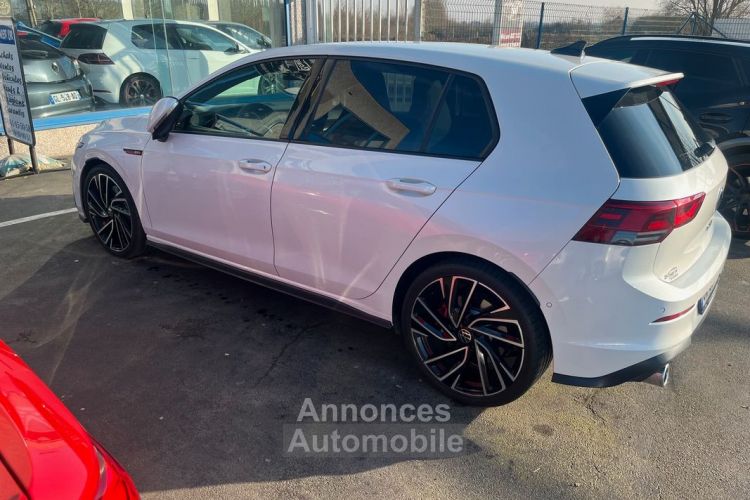 Volkswagen Golf VIII GTI 2.0 TSI DSG 245CH GPS-LED-VIRTUAL-HARMAN KARDON-JANTES 19-CAMERA-BLANC ORYX - <small></small> 31.790 € <small>TTC</small> - #2