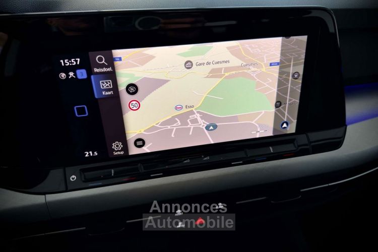 Volkswagen Golf VIII Variant 1.0 TSI 1ERPRO CAMERA COCKPIT CARPLAY TVA - <small></small> 22.990 € <small>TTC</small> - #14