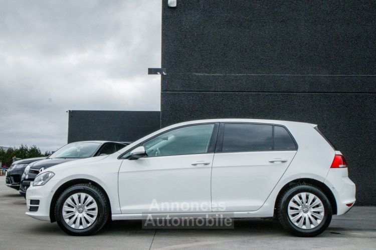Volkswagen Golf Volkswagen 1.6 TDI Bluemotion Trendline - ADAPT. CRUISE CONTROL - BLUETOOTH - PARKEERASSISTENT - AIRCO - LICHT EN REGENSENSOR   - <small></small> 9.999 € <small>TTC</small> - #6