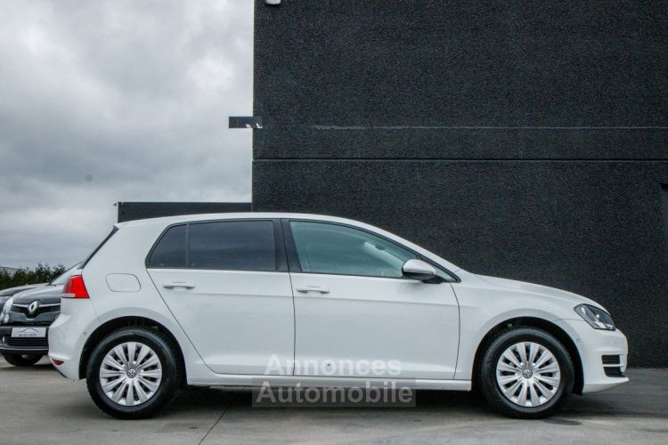 Volkswagen Golf Volkswagen 1.6 TDI Bluemotion Trendline - ADAPT. CRUISE CONTROL - BLUETOOTH - PARKEERASSISTENT - AIRCO - LICHT EN REGENSENSOR   - <small></small> 9.999 € <small>TTC</small> - #10