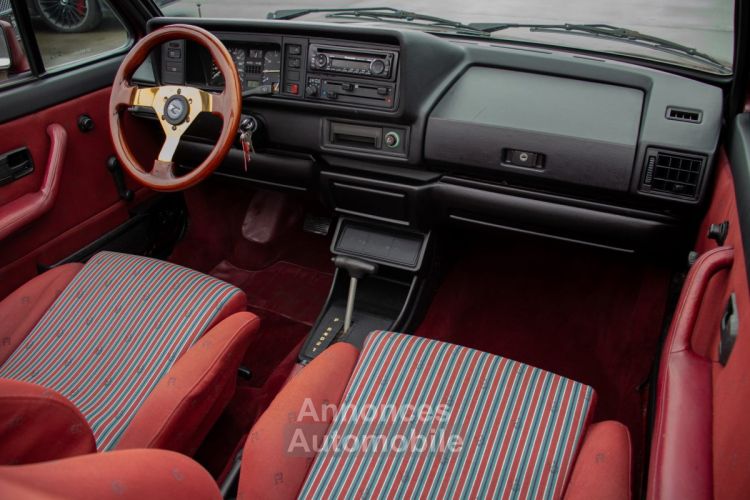 Volkswagen Golf Volkswagen Cabrio Etienne Aigner Edition 1.8 Aut. - ZELDZAAM - OLDTIMER - FOX 14” - BELGISCHE WAGEN - <small></small> 9.999 € <small>TTC</small> - #30