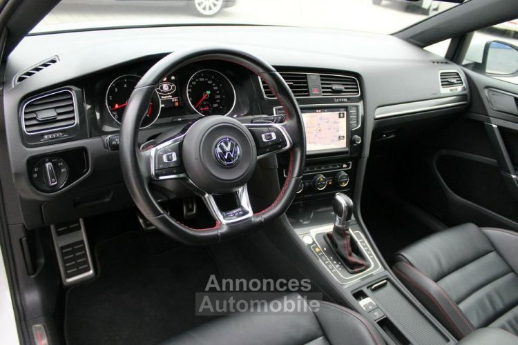 Volkswagen Golf Volkswagen Golf 2.0 GTI DSG LEDER ACC NAVI PANORAMA - <small></small> 24.800 € <small>TTC</small> - #3