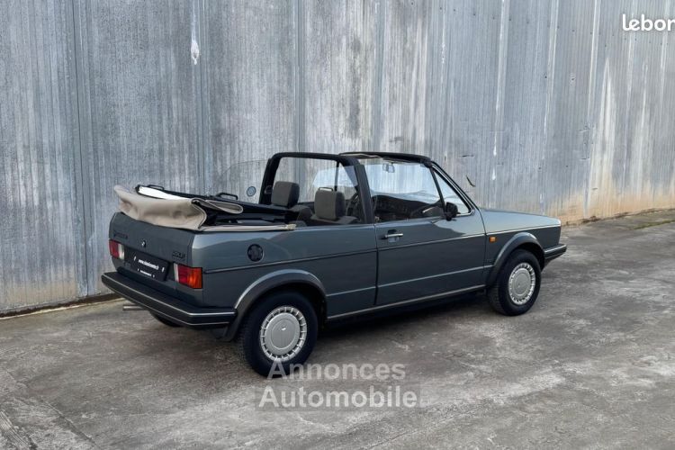 Volkswagen Golf VW 1 Cabriolet 29 000 kms - <small></small> 24.900 € <small>TTC</small> - #3