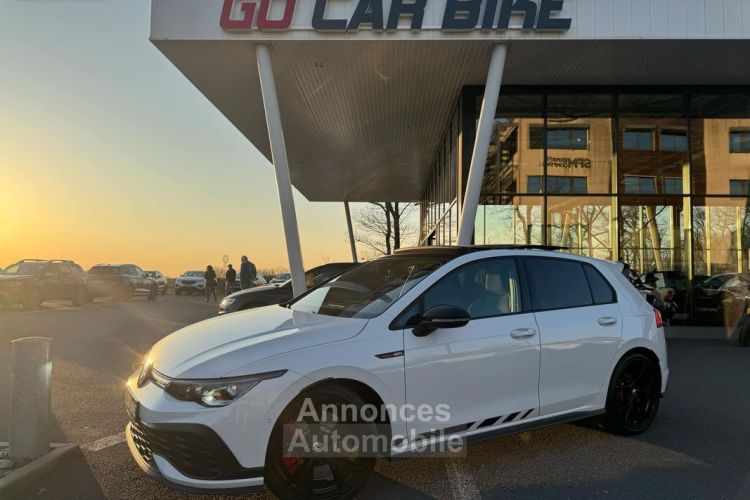 Volkswagen Golf VW 8 GTI Clubsport 300ch Garantie 6 ans Feux IQ Light Harman Kardon CarPlay 19P 539-mois TTC crédit - <small></small> 36.990 € <small>TTC</small> - #1