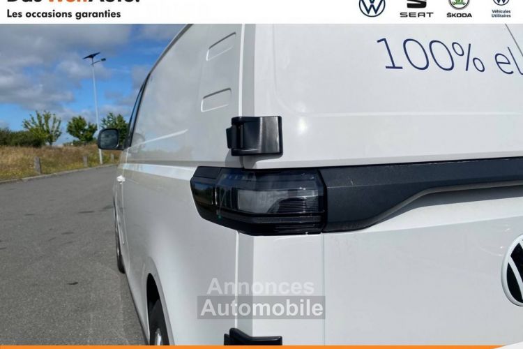 Volkswagen ID.Buzz ID. BUZZ CARGO ID. BUZZ CARGO 204 CH - <small></small> 52.980 € <small>TTC</small> - #10