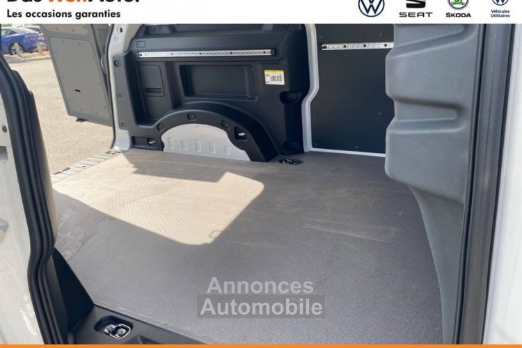 Volkswagen ID.Buzz ID. BUZZ CARGO ID. BUZZ CARGO 204 CH - <small></small> 52.980 € <small>TTC</small> - #21