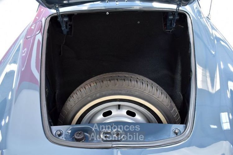 Volkswagen Karmann Ghia Cabriolet - <small></small> 42.900 € <small>TTC</small> - #9