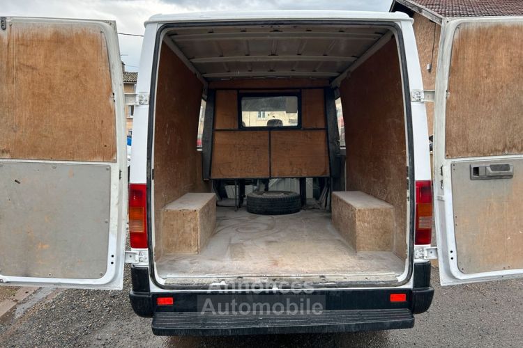 Volkswagen LT 32 L2H1 2.5 TDI 90 cv Année 2001 - <small></small> 7.950 € <small>TTC</small> - #4