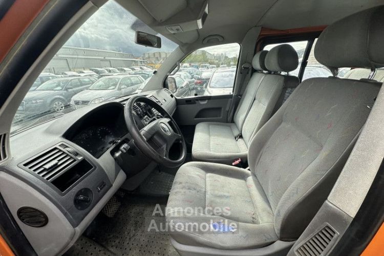 Volkswagen Multivan 2.5 TDI 130CH CONFORT - <small></small> 7.999 € <small>TTC</small> - #10