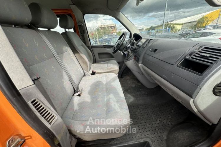 Volkswagen Multivan 2.5 TDI 130CH CONFORT - <small></small> 7.999 € <small>TTC</small> - #12