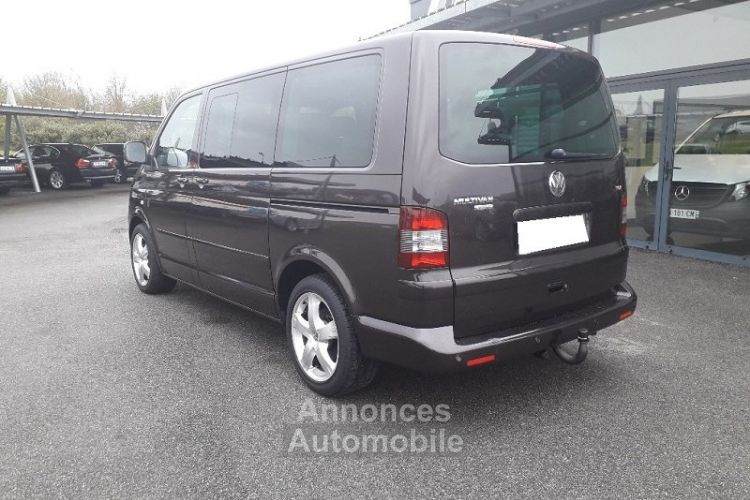 Volkswagen Multivan 2.5L 174CH SPORT EDITION 4M EXCLUSIF POUR EXPORT - <small></small> 16.900 € <small>TTC</small> - #4