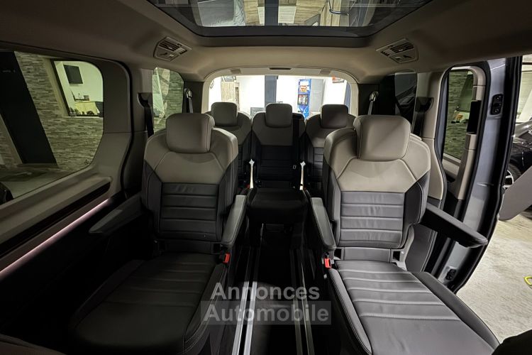 Volkswagen Multivan Court 1.4 EHybrid 218CV Style DSG6 7 Places [ 06/2022 - Toit Panoramique - 14 200km ] - <small></small> 57.990 € <small></small> - #12