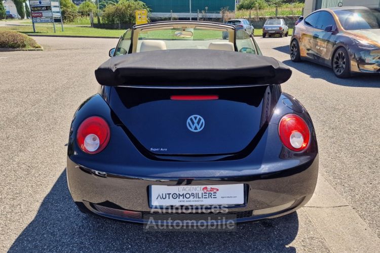 Volkswagen New Beetle Cabriolet 1.4 l 75ch - <small></small> 7.990 € <small>TTC</small> - #7