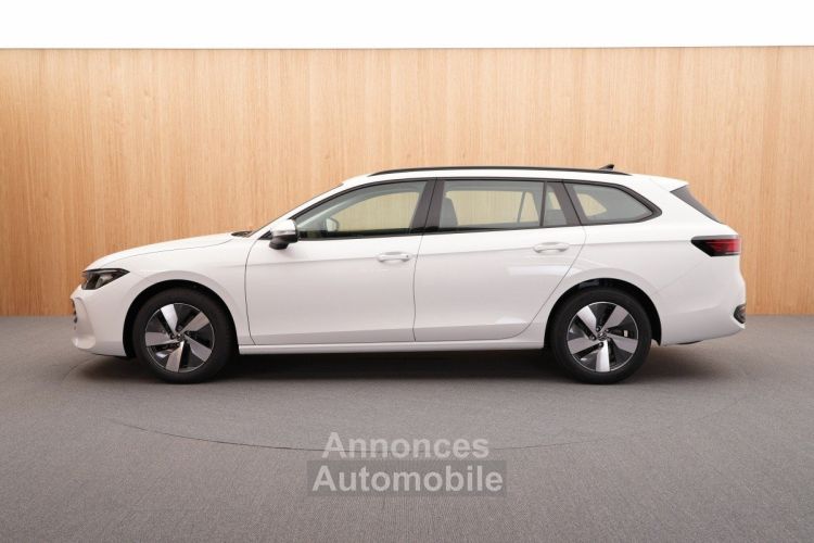 Volkswagen Passat 1.5 eTSI OPF 150 DSG7 Life Plus - <small></small> 37.990 € <small></small> - #3