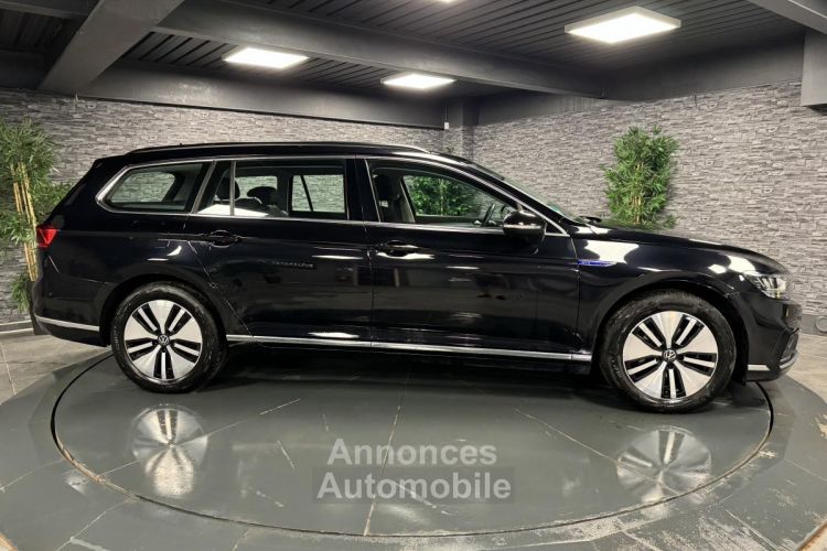 Volkswagen Passat SW 1.4 TSI + Hybrid Rechargeable - 156 - BV DSG 6 GTE - <small></small> 24.990 € <small></small> - #4