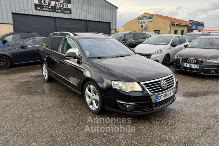 Volkswagen Passat SW 3.2 V6 FSI 150 CH CARAT EDITION 4MOTION DSG6 Toit OUVRANT SON DYNAUDIO CAMERA - <small></small> 14.990 € <small>TTC</small> - #1