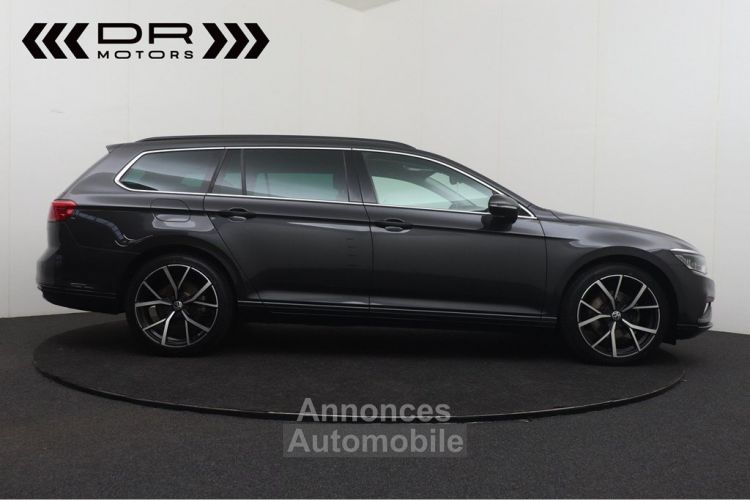 Volkswagen Passat Variant 1.6TDI SCR DSG FACELIFT BUSINESS - NAVI LEDER VIRTUAL COCKPIT MIRROR LINK - <small></small> 21.995 € <small>TTC</small> - #7