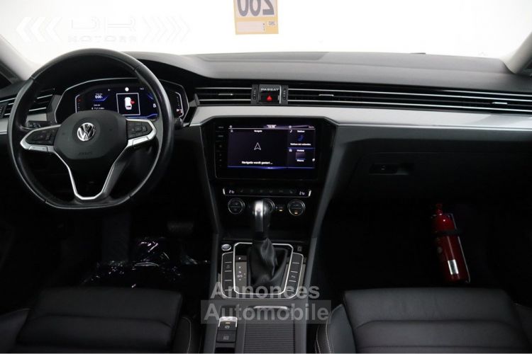 Volkswagen Passat Variant 1.6TDI SCR DSG FACELIFT BUSINESS - NAVI LEDER VIRTUAL COCKPIT MIRROR LINK - <small></small> 21.995 € <small>TTC</small> - #16