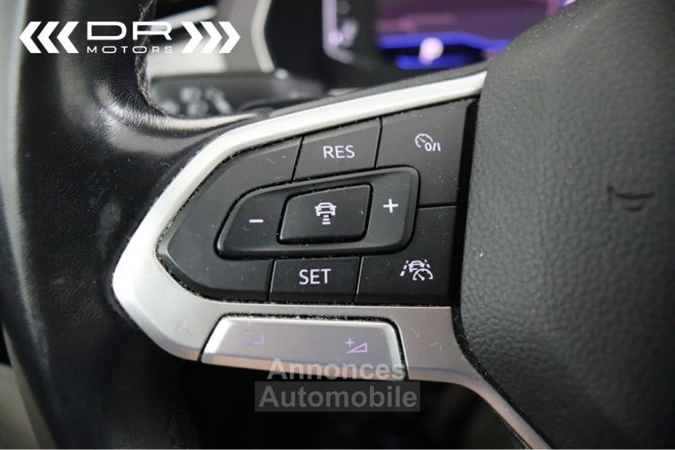 Volkswagen Passat Variant 1.6TDI SCR DSG FACELIFT BUSINESS - NAVI LEDER VIRTUAL COCKPIT MIRROR LINK - <small></small> 21.995 € <small>TTC</small> - #35