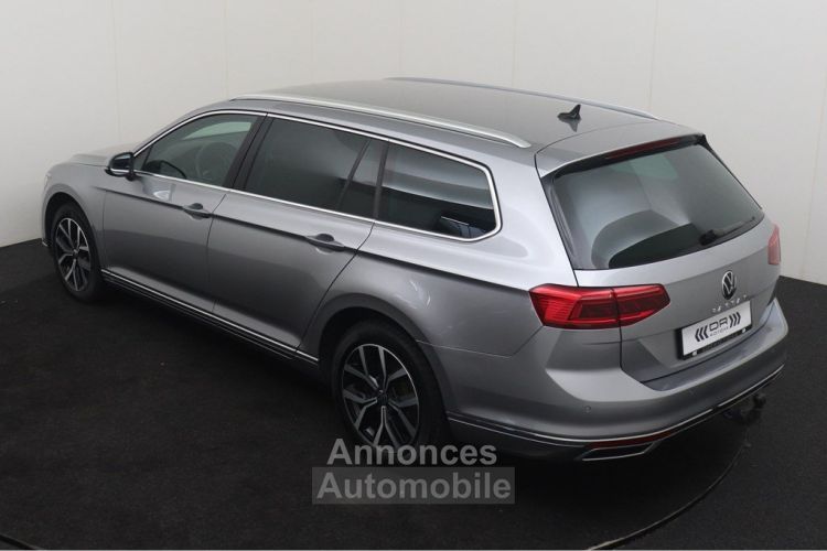 Volkswagen Passat Variant 2.0TDI SCR DSG HIGHLINE - NAVI CARPLAY/ANDROID AUTO DAB - <small></small> 27.995 € <small>TTC</small> - #2