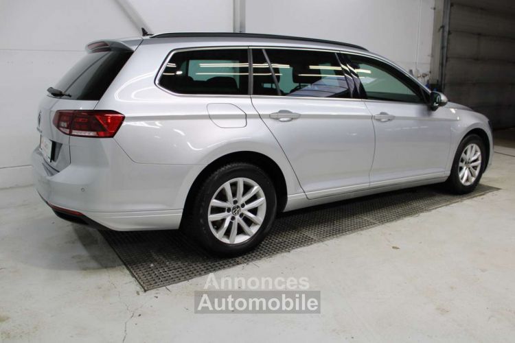 Volkswagen Passat Variant SW 1.5 TSI ~ DSG Led LDW Top Deal - <small></small> 19.990 € <small>TTC</small> - #4