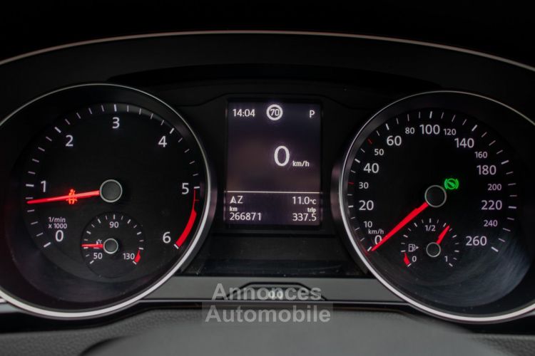 Volkswagen Passat Volkswagen Variant 1.6 TDI DSG - 1STE EIGENAAR - APPLE CARPLAY - ADAPT. CRUISECONTROL - CAMERA - TREKHAAK - BI-XENON - EURO 6 - <small></small> 11.999 € <small>TTC</small> - #17