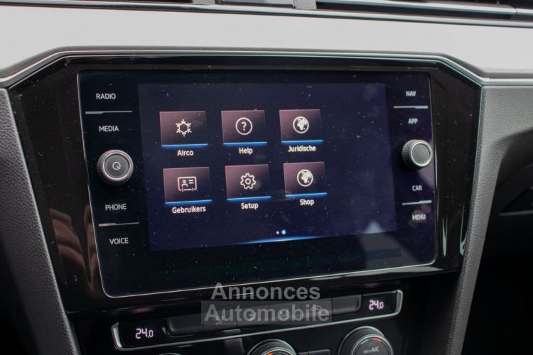 Volkswagen Passat Volkswagen Variant 1.6 TDI DSG - 1STE EIGENAAR - APPLE CARPLAY - ADAPT. CRUISECONTROL - CAMERA - TREKHAAK - BI-XENON - EURO 6 - <small></small> 11.999 € <small>TTC</small> - #19