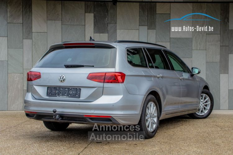 Volkswagen Passat Volkswagen Variant 1.6 TDI DSG - 1STE EIGENAAR - APPLE CARPLAY - ADAPT. CRUISECONTROL - CAMERA - TREKHAAK - BI-XENON - EURO 6 - <small></small> 11.999 € <small>TTC</small> - #49